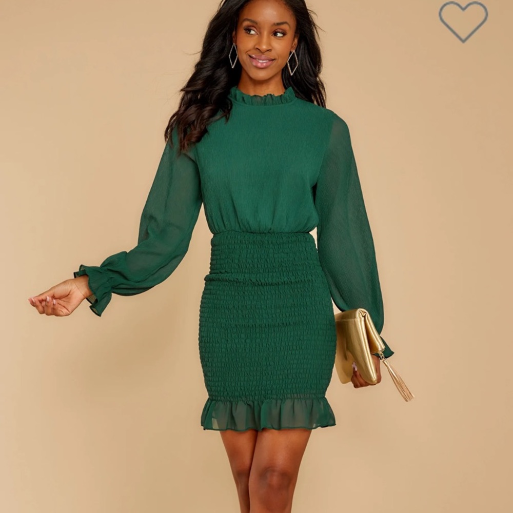 NWT- RED LONG SLEEVED DRESS